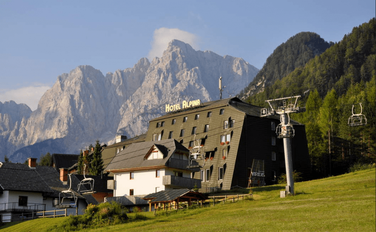Hotel Alpina kupil ljubljanski Links