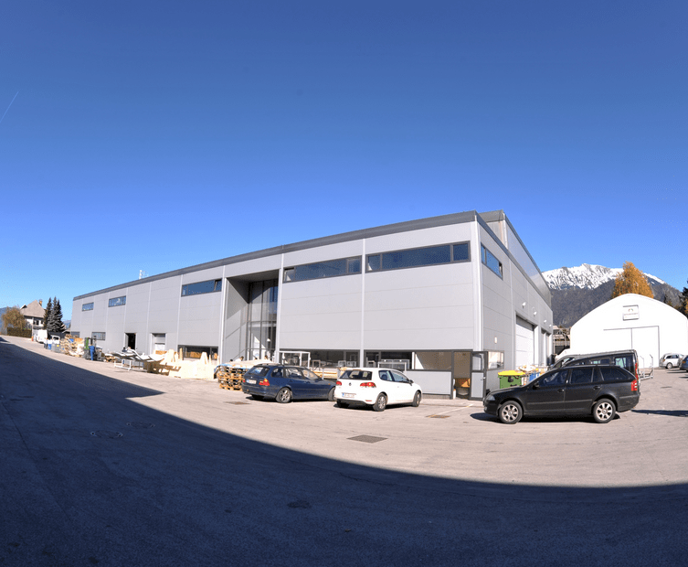 Seawayeve nepremičnine in blagovne znamke ponovno na dražbi