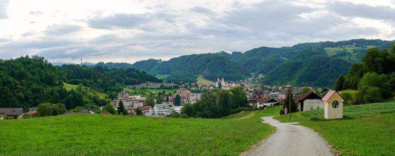 Občina Zagorje ob Savi bo prodalo več zemljišč in objektov